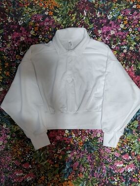 fabletics white polo collar crop top sweatshirt size xl